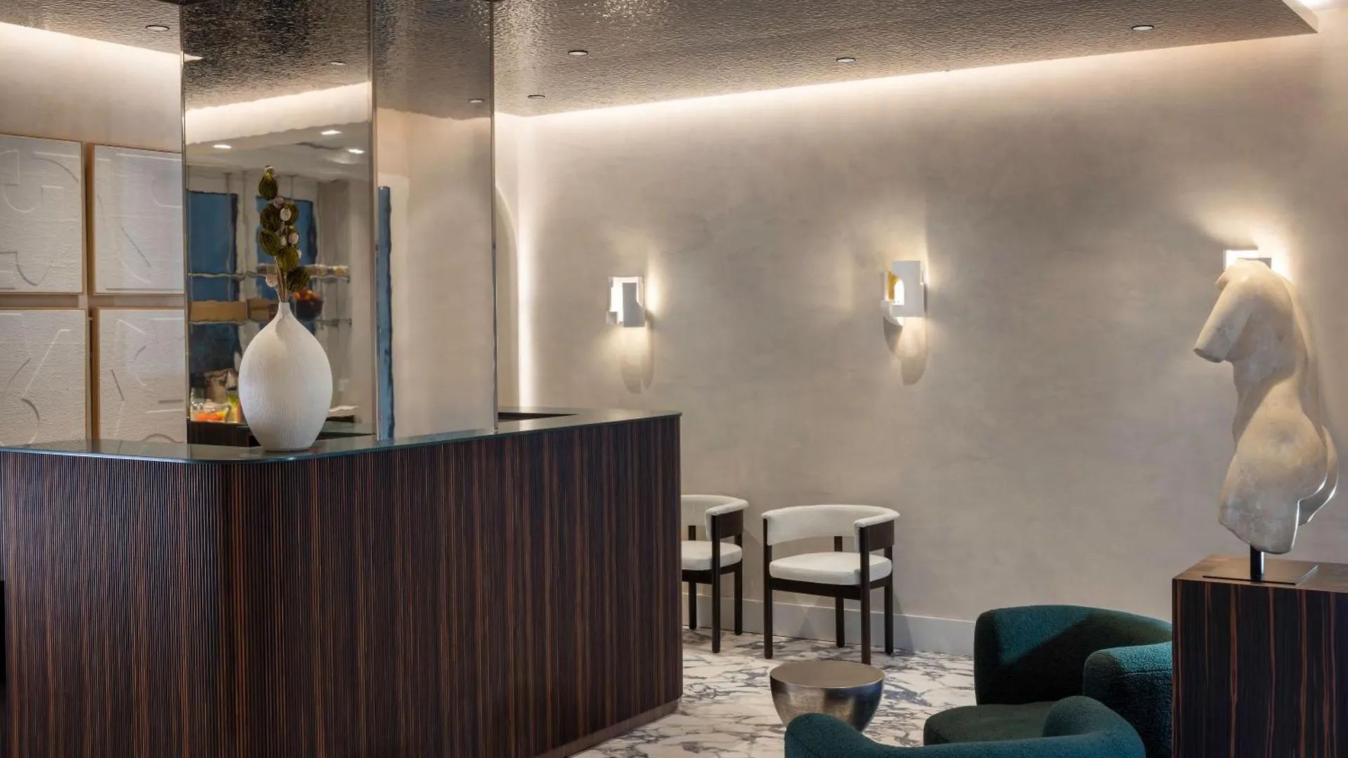 Hotel Des Carmes By Malone Paris