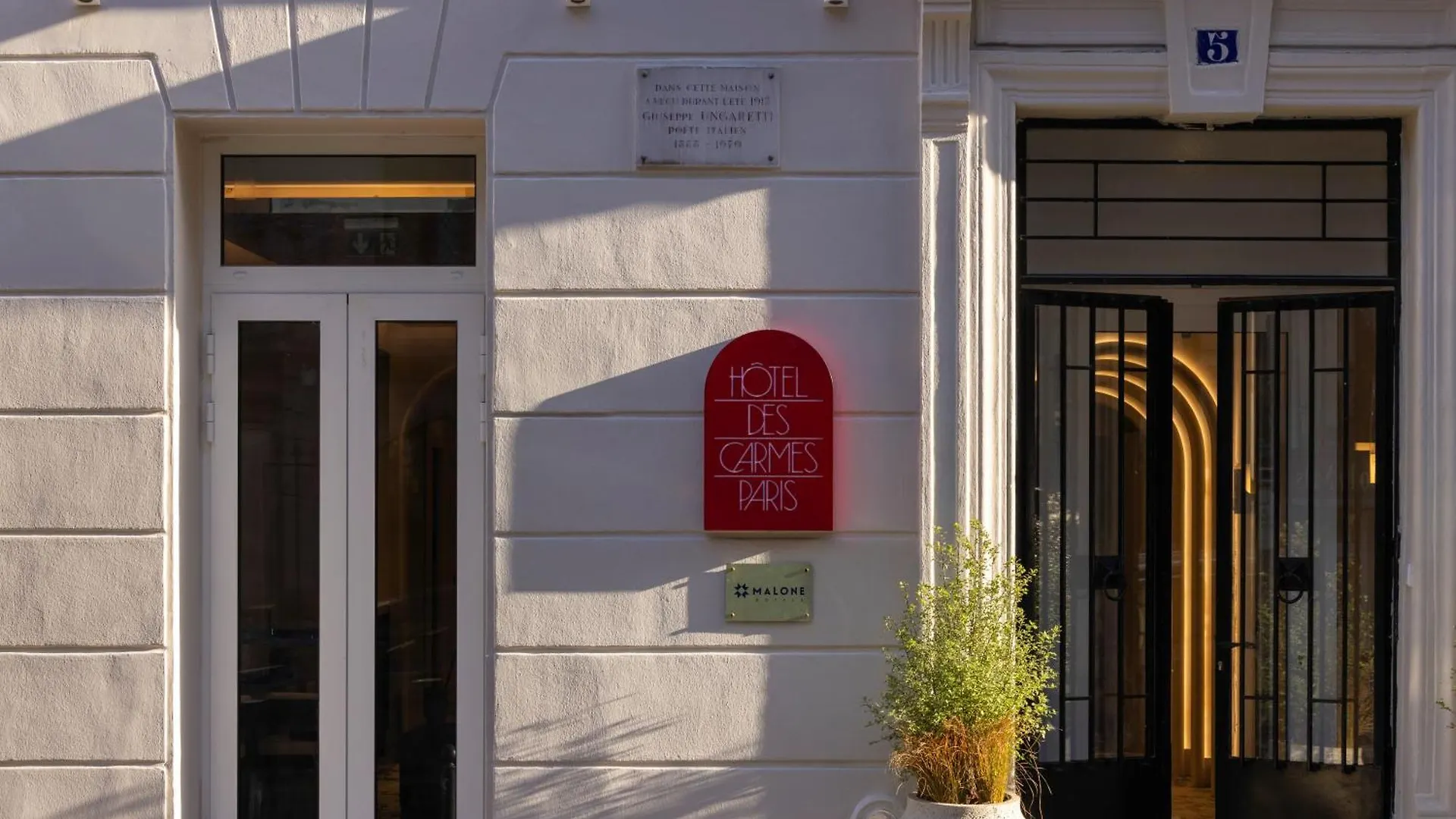 Hotel Des Carmes By Malone Paris France