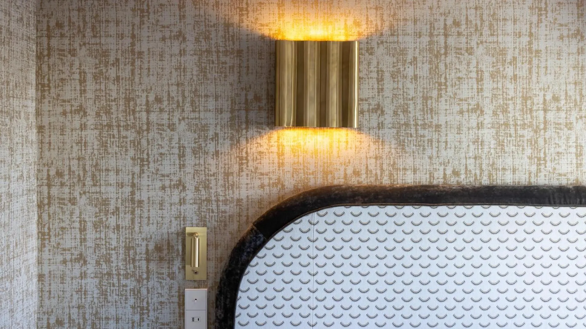 Hotel Des Carmes By Malone Paris France