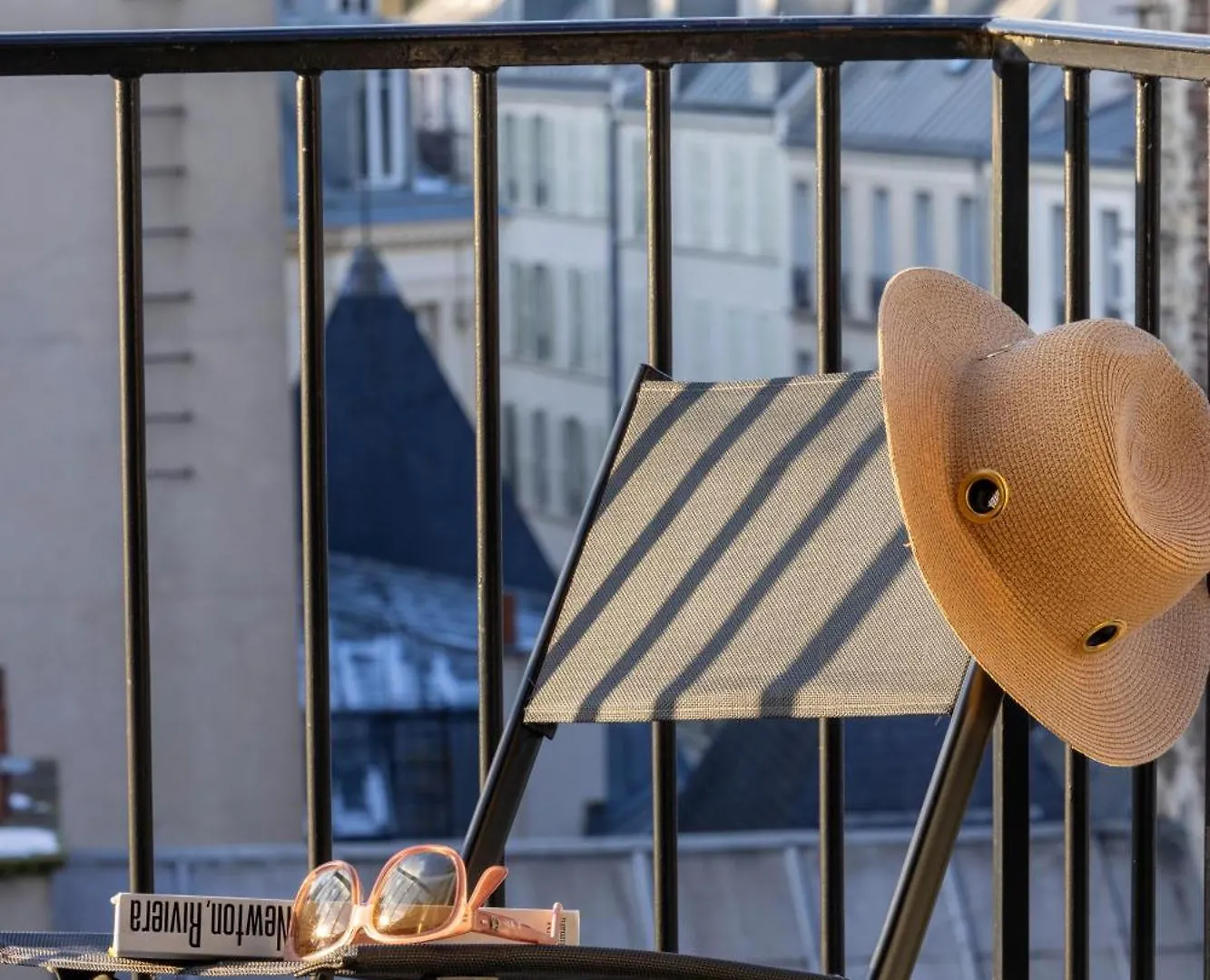 ****  Hotel des Carmes París Francia
