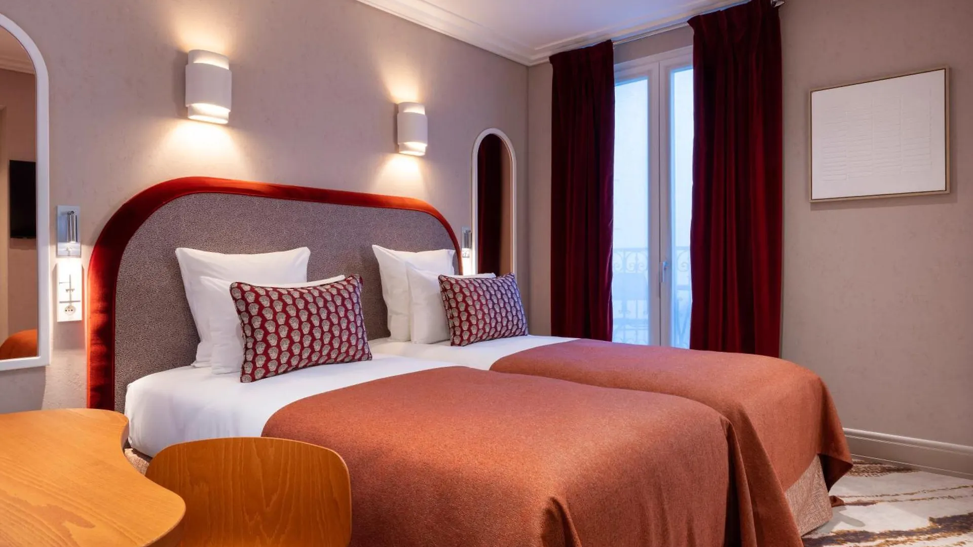 Hotel des Carmes París 4*,  Francia